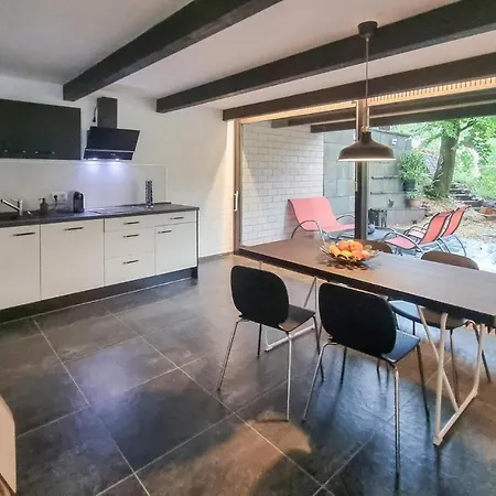 1 Bedroom Gorgeous Apartment In Trier *