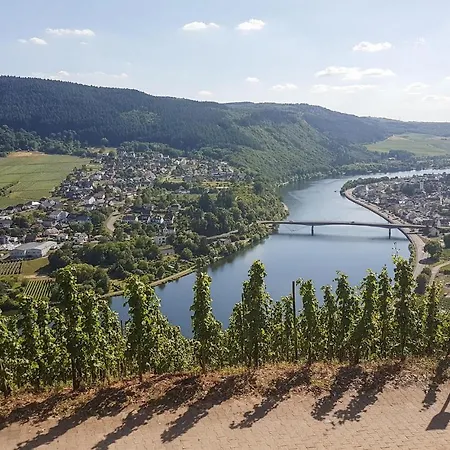 1 Bedroom Gorgeous Apartment In Trier Appartamento *
