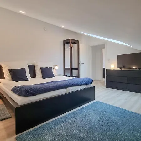 1 Bedroom Gorgeous Apartment In Trier Treviri