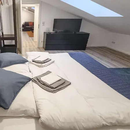 Appartement Gorgeous In With Wifi Trier