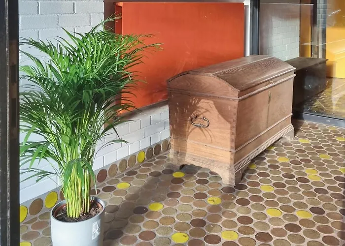 Gorgeous In With Wifi * 特里尔