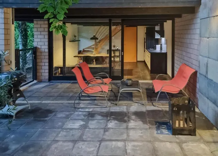 Apartament Gorgeous In With Wifi Trewir