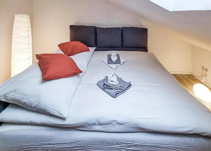 Gorgeous In With Wifi Apartament Trewir